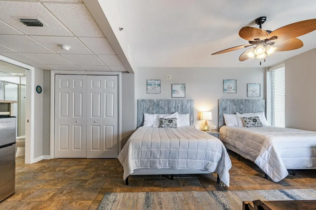 Holiday home Panama City Condo Rental Studio With Private Beach Access Panama City Beach